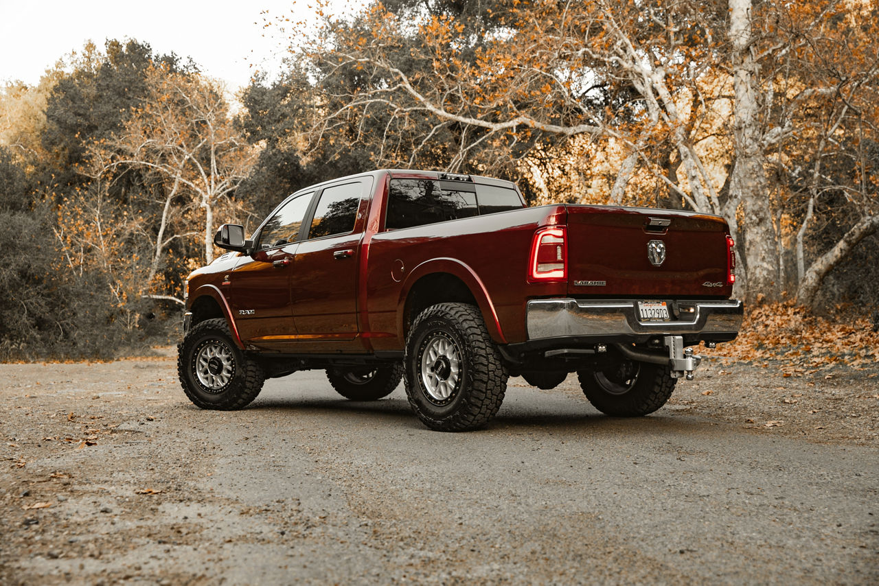 2020 Dodge Ram Kmc Grs Machined Wheel Pros 